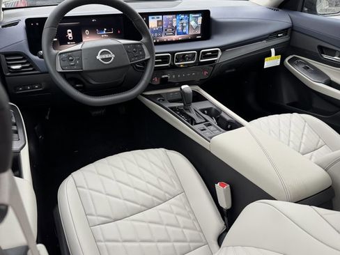 New 2026 Nissan Sentra SL w/ Floor Mat Package image 38