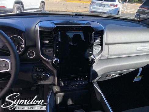 New 2026 RAM 1500 Big Horn AWD/4WD image 10