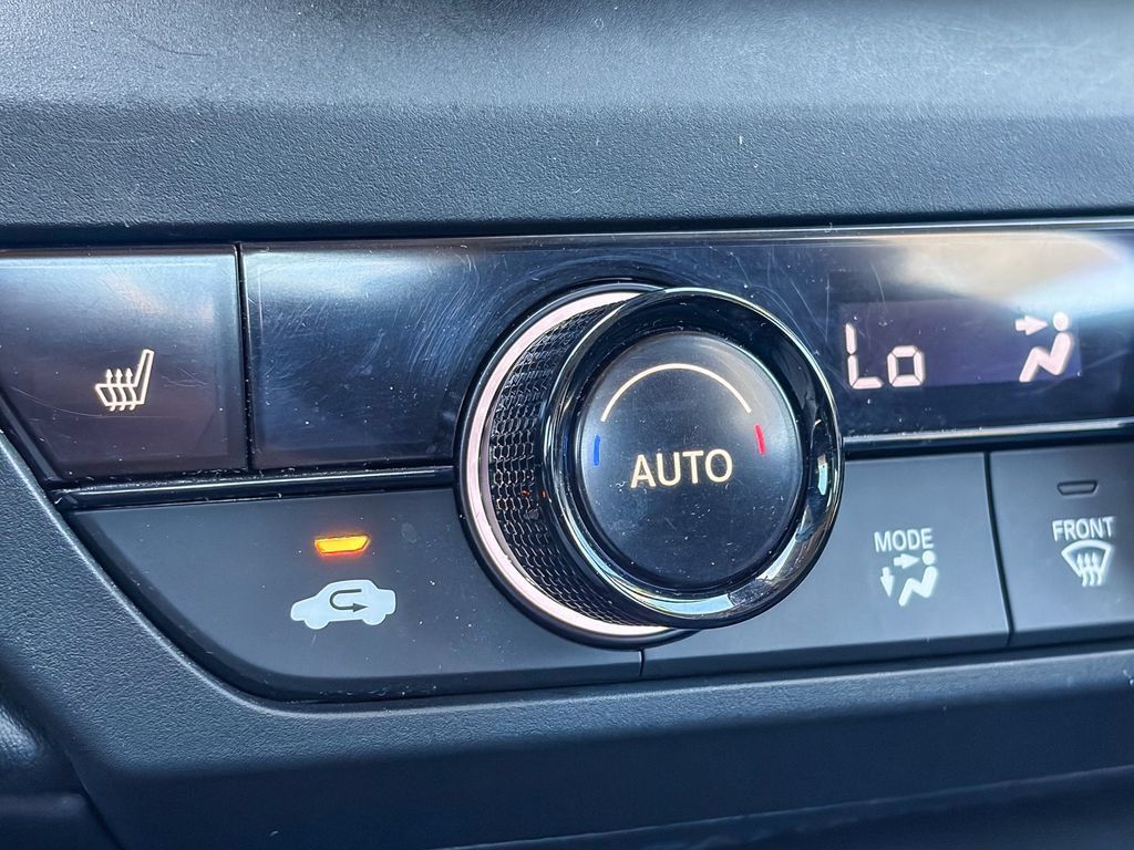 Used 2023 Honda Accord EX image 25