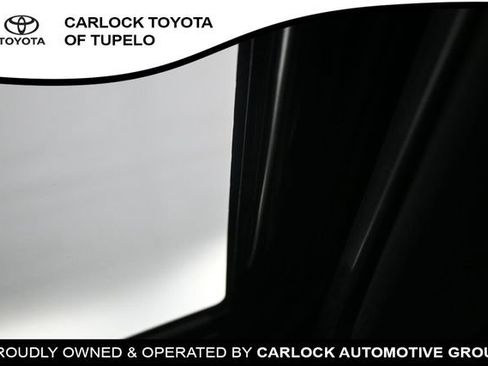 Used 2025 Toyota Camry SE w/ Convenience Package FWD image 22