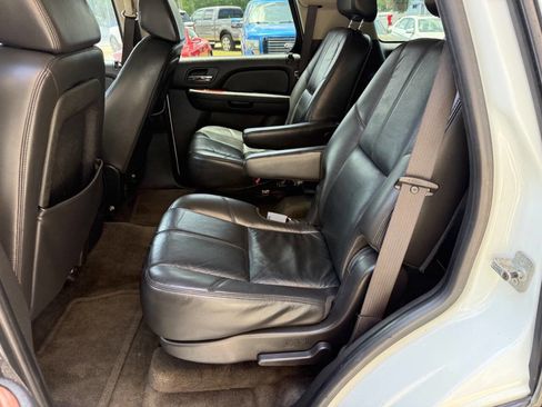 Used 2008 Chevrolet Tahoe LT w/ LT Preferred Equipment Group image 11
