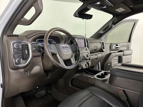 Used 2022 GMC Sierra 3500 Denali w/ Denali Ultimate Package image 14