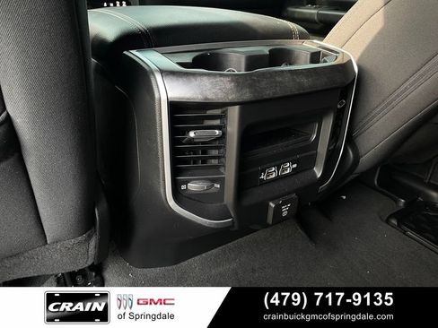 Used 2020 RAM 1500 Big Horn AWD/4WD image 25