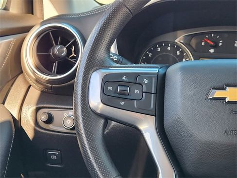 Used 2024 Chevrolet Blazer LT w/ Convenience Package image 28