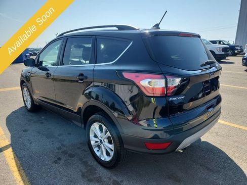 Used 2018 Ford Escape SE w/ SE SYNC Package AWD/4WD image 3