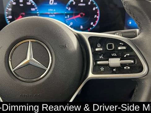Used 2022 Mercedes-Benz GLB 250 image 10