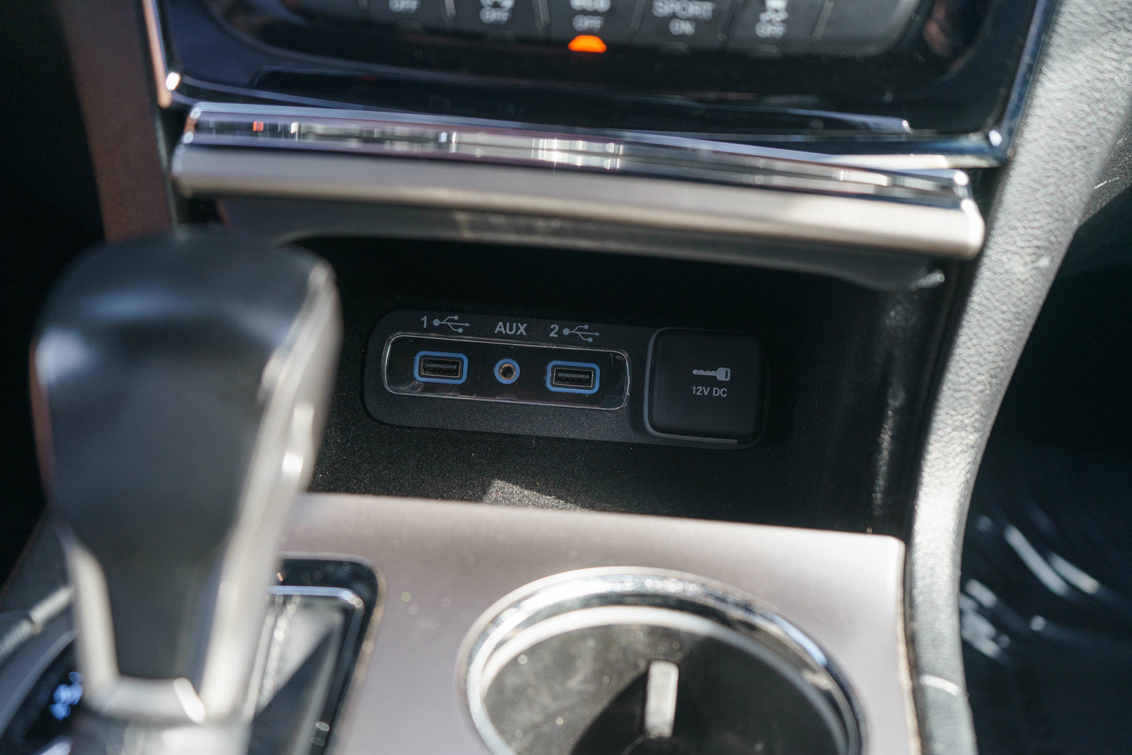 Used 2020 Jeep Grand Cherokee Limited w/ Trailer Tow Group IV AWD/4WD image 17