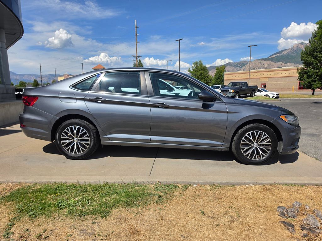 Used 2021 Volkswagen Jetta S FWD image 4
