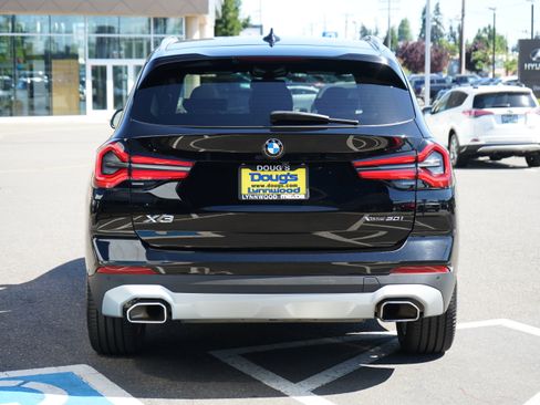 Used 2024 BMW X3 xDrive30i AWD/4WD image 4