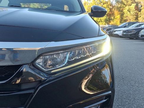 Used 2019 Honda Accord EX-L image 9