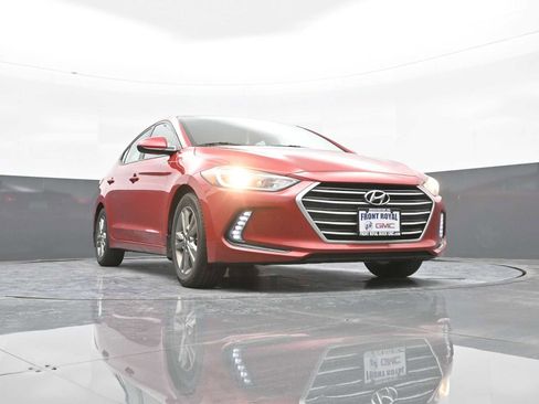Used 2017 Hyundai Elantra Value Edition image 27