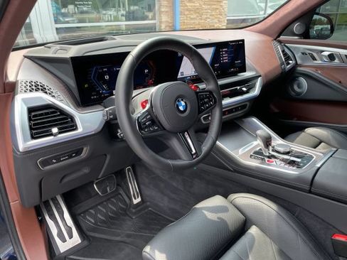 Used 2026 BMW XM Label Red AWD/4WD image 2