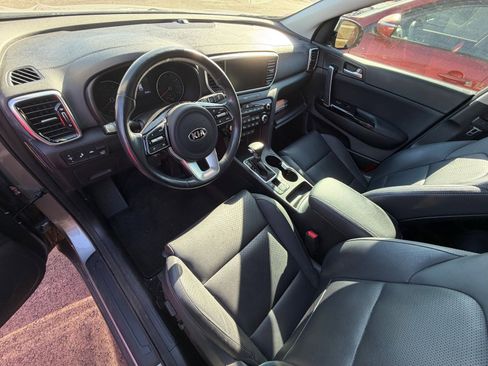 Certified 2021 Kia Sportage EX w/ EX Technology Package image 7