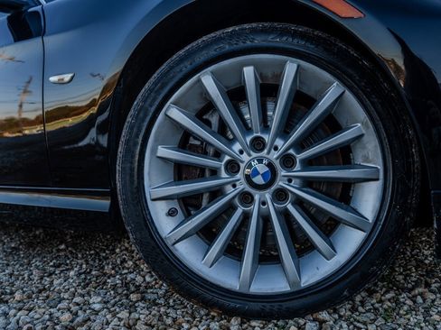 Used 2011 BMW 335i Sedan image 12