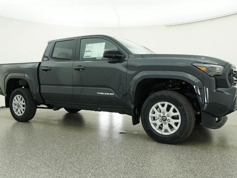New 2026 Toyota Tacoma SR5 RWD image 28
