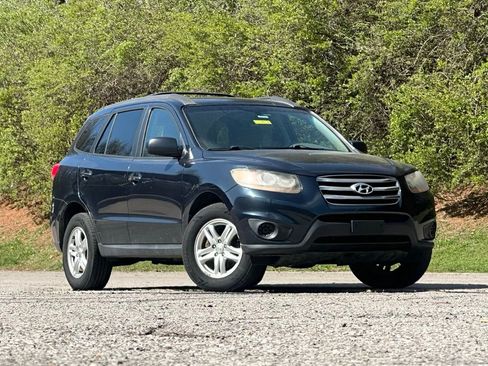 Used 2012 Hyundai Santa Fe GLS image 1