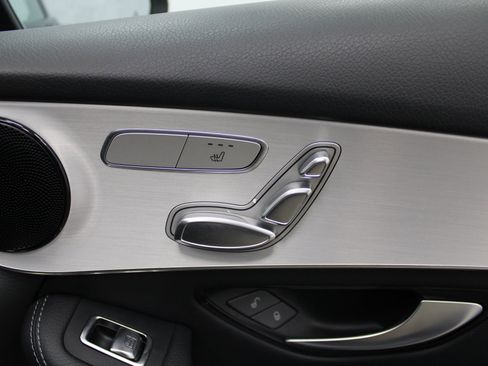 Used 2022 Mercedes-Benz GLC 300 4MATIC image 27