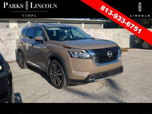 Used 2023 Nissan Pathfinder Platinum w/ Cargo Package FWD image 2