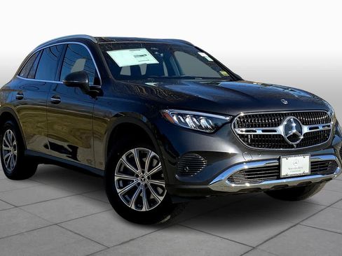 Certified 2025 Mercedes-Benz GLC 300 4MATIC image 2