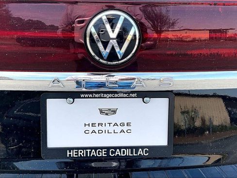 Used 2024 Volkswagen Atlas SEL Premium R-Line image 24