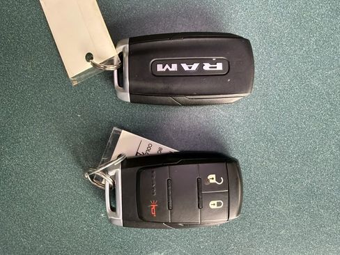 Used 2020 RAM 2500 Tradesman AWD/4WD image 33