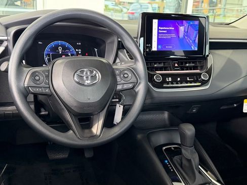 Used 2026 Toyota Corolla LE FWD image 29