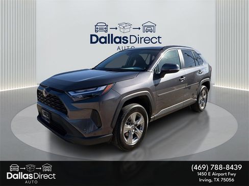 Used 2024 Toyota RAV4 LE image 2