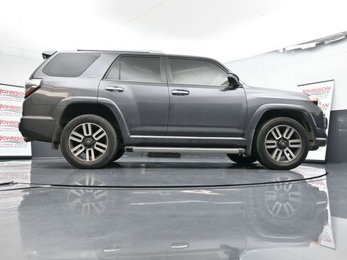 Used 2019 Toyota 4Runner Limited image 24