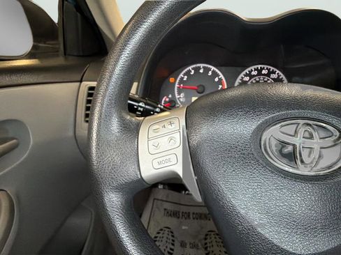 Used 2013 Toyota Corolla LE w/ Premium Pkg FWD image 27