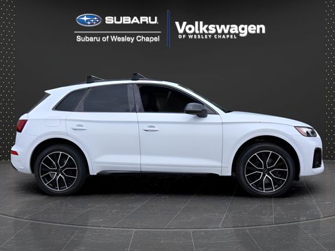 Used 2023 Audi SQ5 Premium Plus w/ Premium Plus Package AWD/4WD image 8