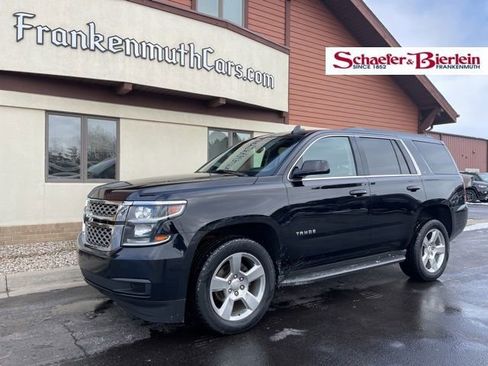 Used 2018 Chevrolet Tahoe LT image 2