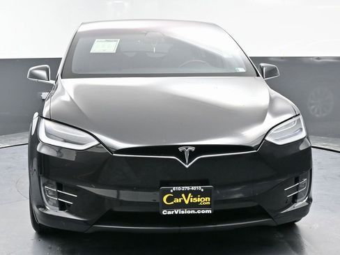 Used 2018 Tesla Model X 75D image 3