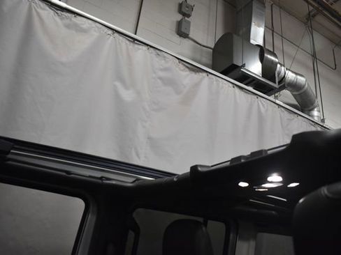 Used 2022 Jeep Wrangler Unlimited Sahara AWD/4WD image 34