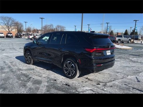 Certified 2025 Buick Enclave Sport Touring image 6