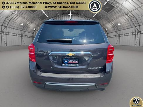 Used 2016 Chevrolet Equinox LTZ w/ Enhanced Convenience Package FWD image 4