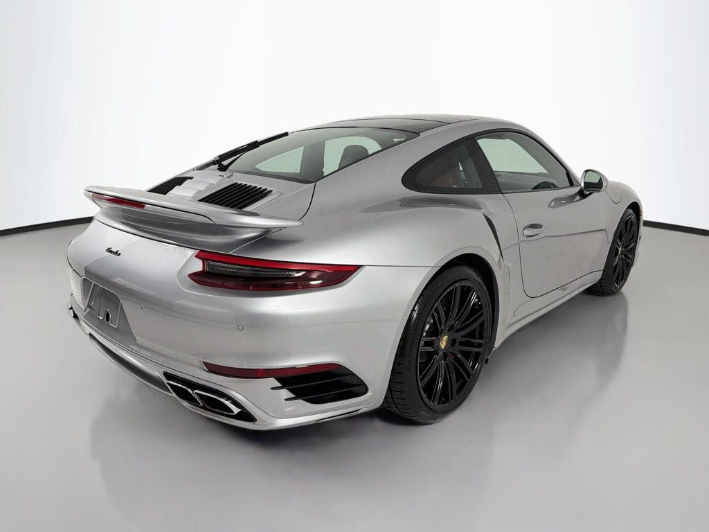 Certified 2017 Porsche 911 4 Coupe AWD/4WD image 9