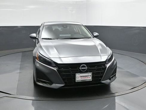 New 2026 Nissan Altima 2.5 SV w/ SV Premium Package FWD image 5