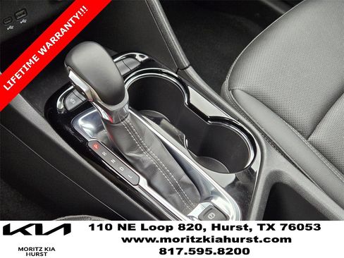 Used 2024 Buick Encore GX Sport Touring image 9