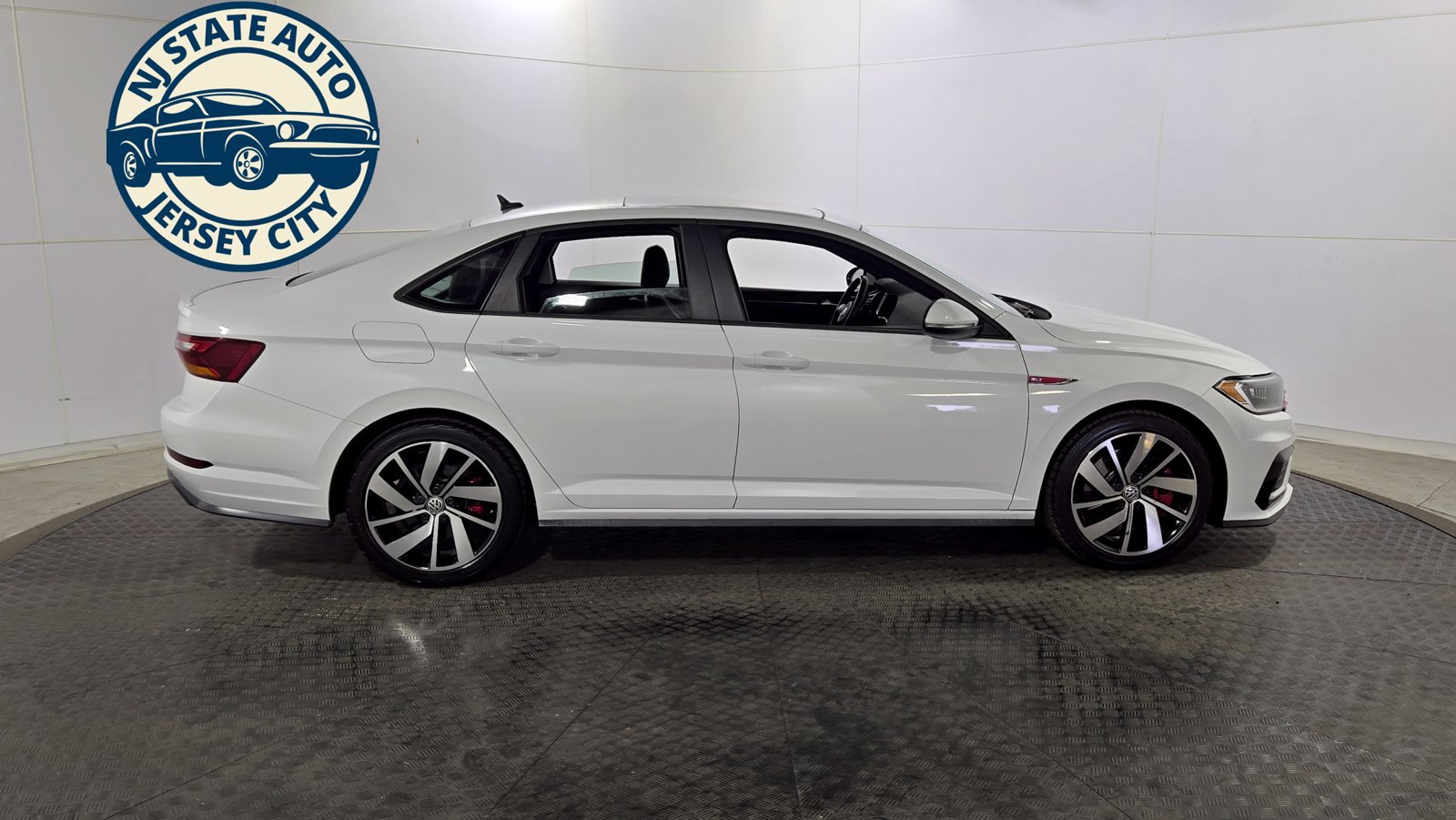 Used 2019 Volkswagen Jetta GLI Autobahn FWD image 8