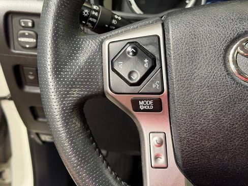 Used 2020 Toyota 4Runner Limited AWD/4WD image 25