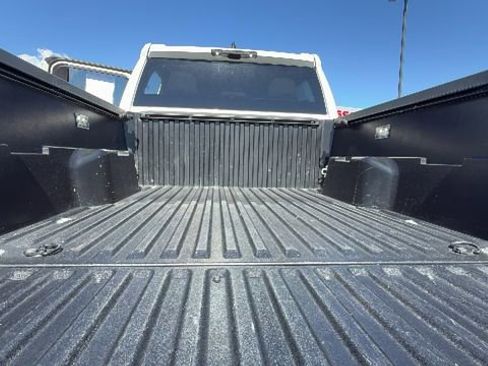 Used 2024 Toyota Tacoma TRD Off-Road AWD/4WD image 27
