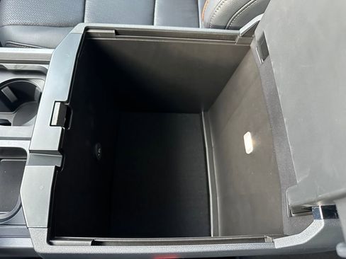 New 2026 Ford F250 Lariat w/ Lariat Ultimate Package image 74