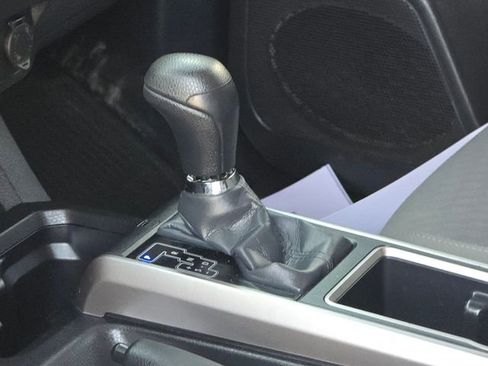 Used 2022 Toyota Tacoma SR5 image 24