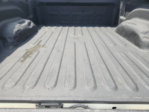 Used 2022 RAM 2500 Laramie AWD/4WD image 32