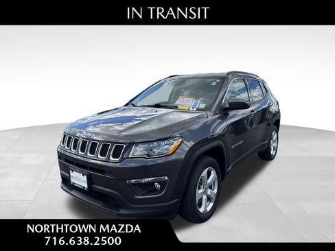 Used 2019 Jeep Compass Latitude AWD/4WD image 1