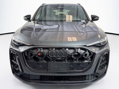 New 2025 Audi SQ5 Premium Plus image 2