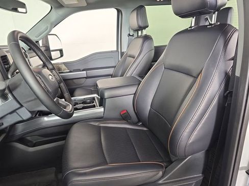 Certified 2025 Ford F350 Lariat w/ Black Appearance Package image 20