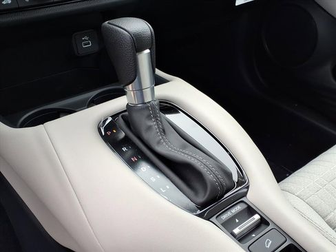New 2025 Honda HR-V LX image 14