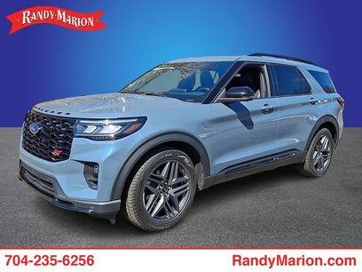 Used 2025 Ford Explorer ST
