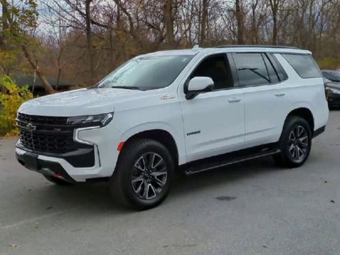 Used 2023 Chevrolet Tahoe Z71 w/ Luxury Package image 4